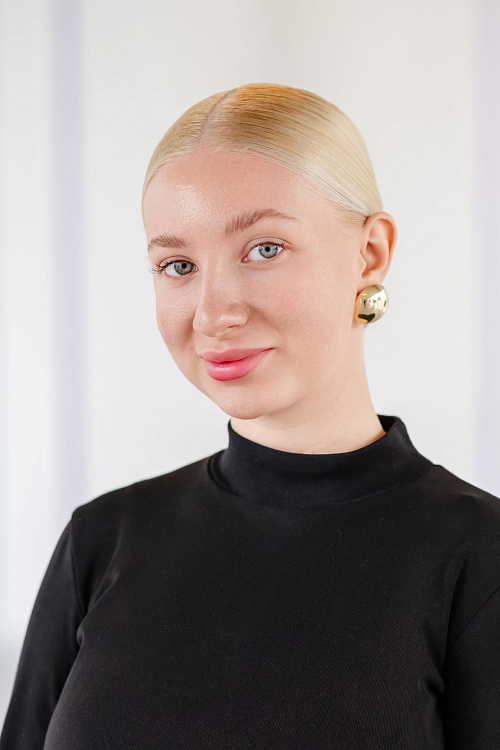 Лобанова Карина Константиновна